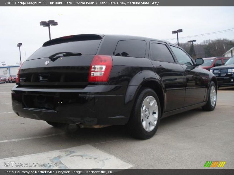 Brilliant Black Crystal Pearl / Dark Slate Gray/Medium Slate Gray 2005 Dodge Magnum SE