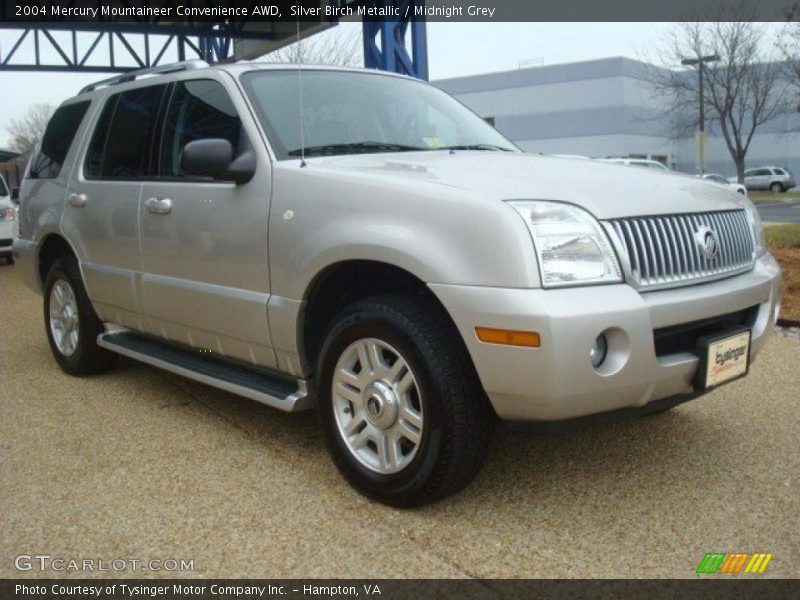 Silver Birch Metallic / Midnight Grey 2004 Mercury Mountaineer Convenience AWD