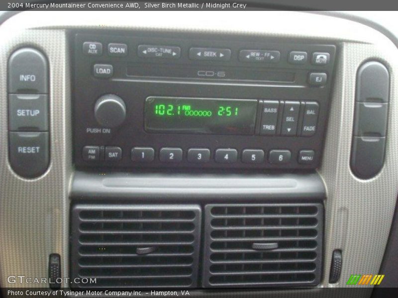 Silver Birch Metallic / Midnight Grey 2004 Mercury Mountaineer Convenience AWD
