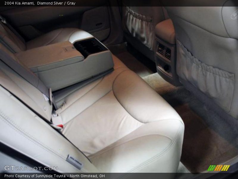 Diamond Silver / Gray 2004 Kia Amanti