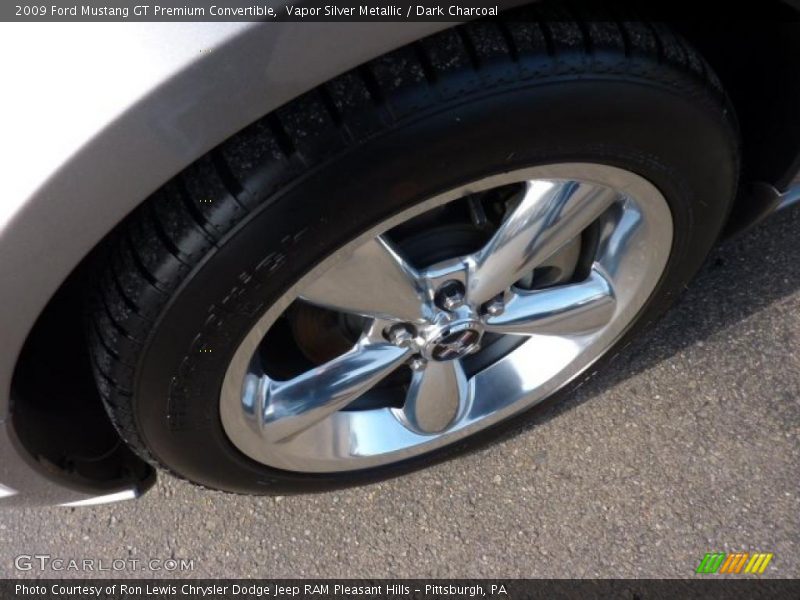 Vapor Silver Metallic / Dark Charcoal 2009 Ford Mustang GT Premium Convertible