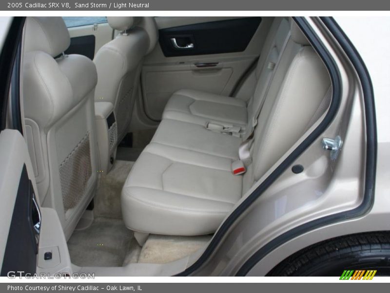 Sand Storm / Light Neutral 2005 Cadillac SRX V8