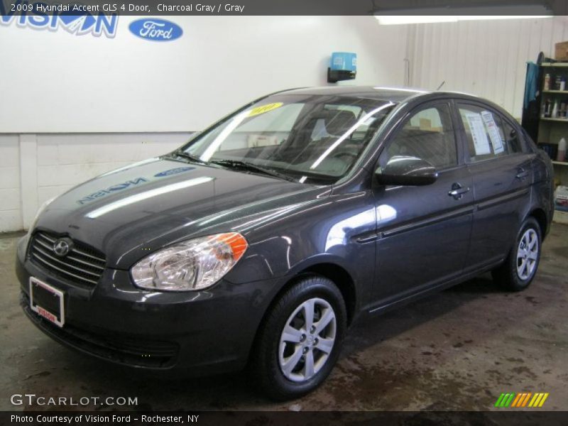 Charcoal Gray / Gray 2009 Hyundai Accent GLS 4 Door