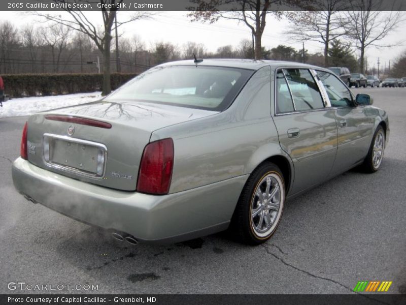 Green Silk / Cashmere 2005 Cadillac DeVille Sedan