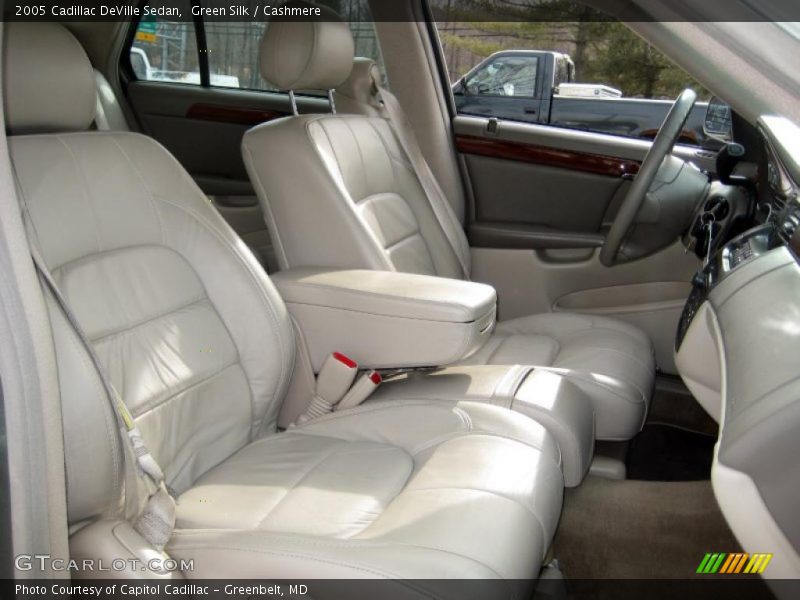Green Silk / Cashmere 2005 Cadillac DeVille Sedan