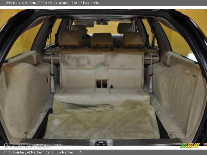 Black / Parchment 1999 Mercedes-Benz E 320 4Matic Wagon