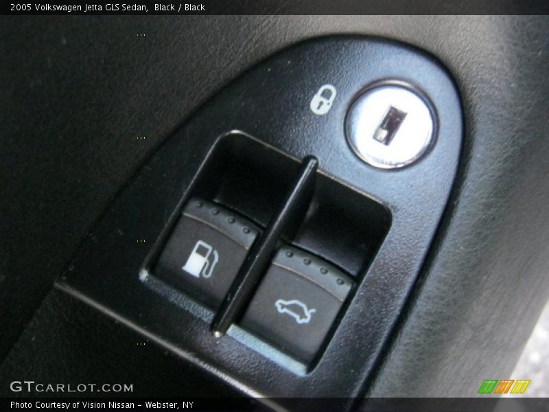 Black / Black 2005 Volkswagen Jetta GLS Sedan
