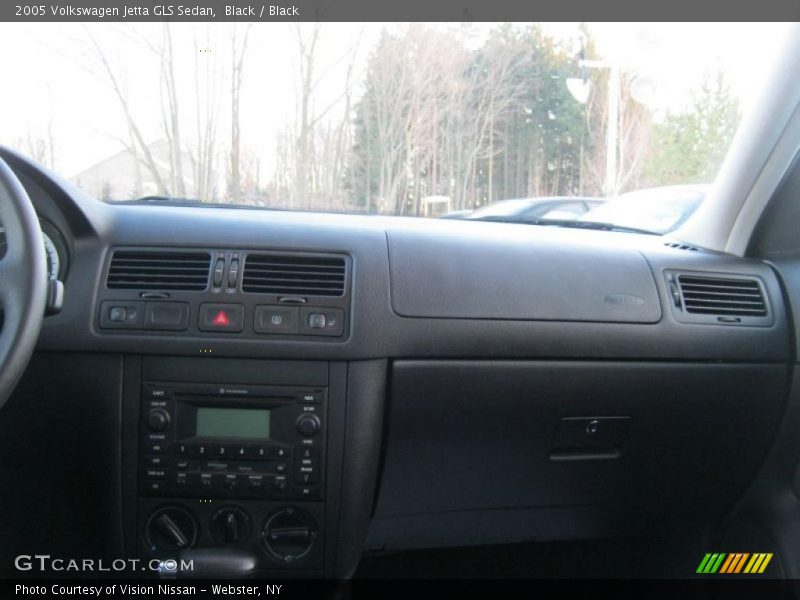 Black / Black 2005 Volkswagen Jetta GLS Sedan