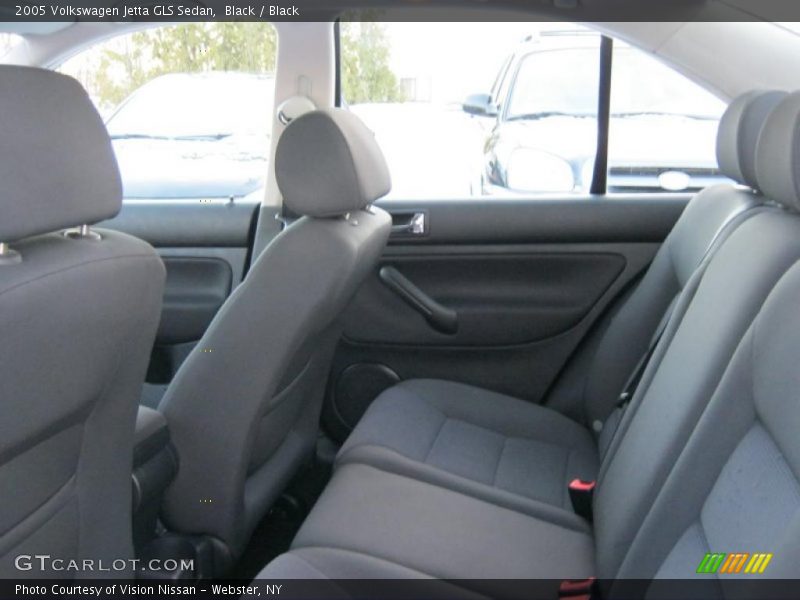 Black / Black 2005 Volkswagen Jetta GLS Sedan