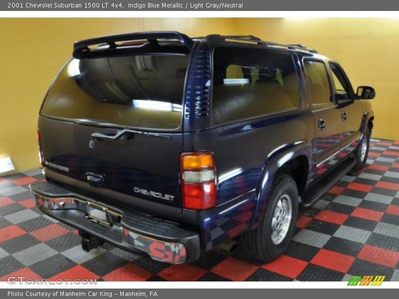 Indigo Blue Metallic / Light Gray/Neutral 2001 Chevrolet Suburban 1500 LT 4x4