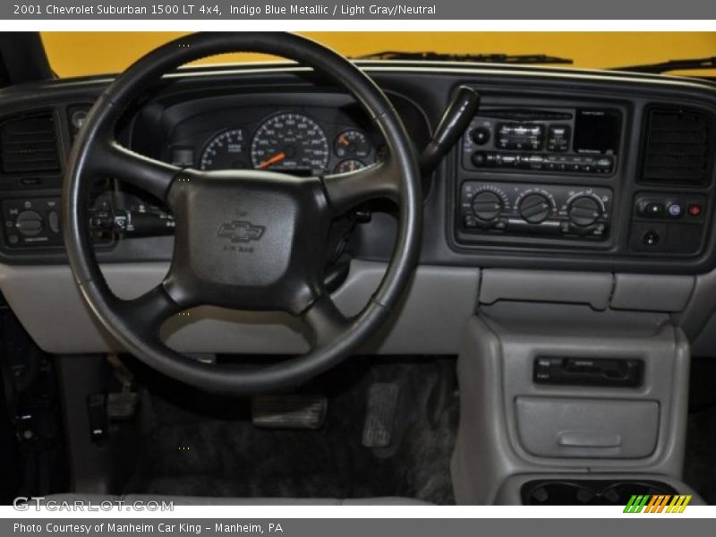 Indigo Blue Metallic / Light Gray/Neutral 2001 Chevrolet Suburban 1500 LT 4x4