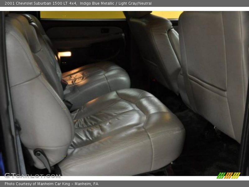 Indigo Blue Metallic / Light Gray/Neutral 2001 Chevrolet Suburban 1500 LT 4x4