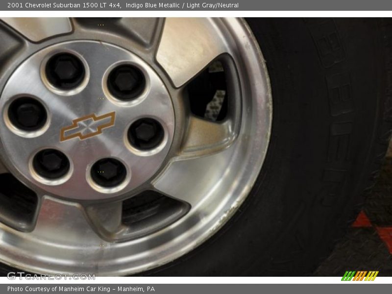 Indigo Blue Metallic / Light Gray/Neutral 2001 Chevrolet Suburban 1500 LT 4x4