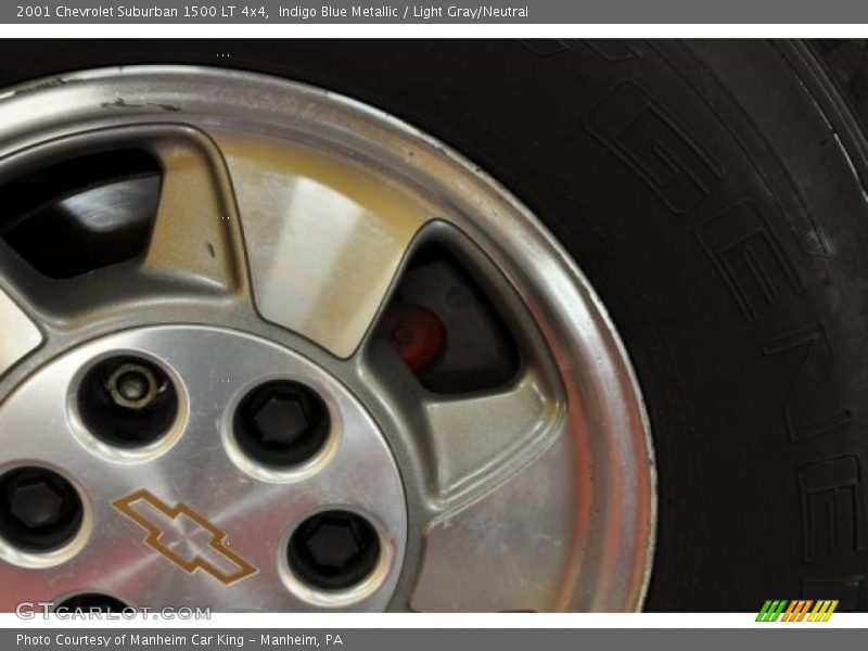 Indigo Blue Metallic / Light Gray/Neutral 2001 Chevrolet Suburban 1500 LT 4x4