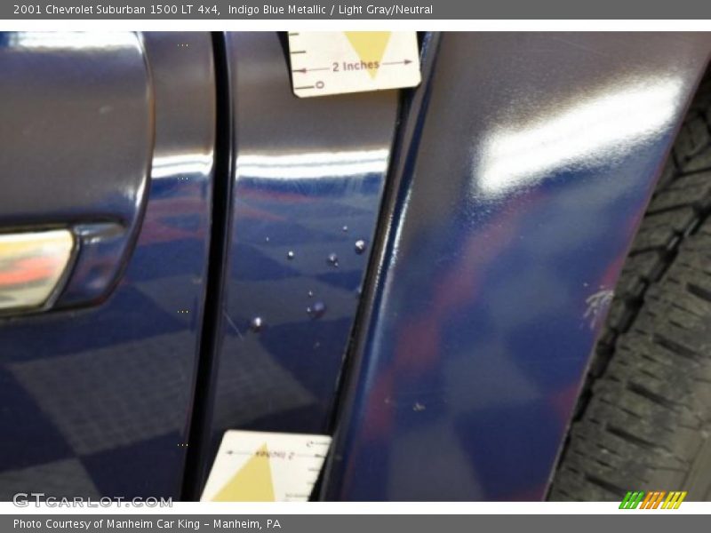 Indigo Blue Metallic / Light Gray/Neutral 2001 Chevrolet Suburban 1500 LT 4x4