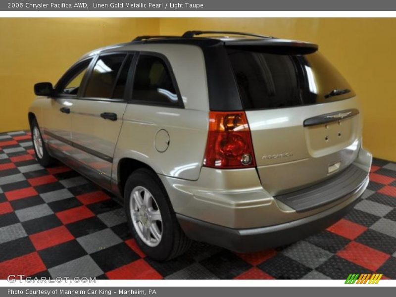 Linen Gold Metallic Pearl / Light Taupe 2006 Chrysler Pacifica AWD
