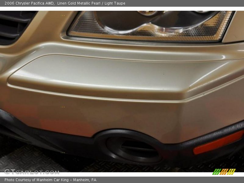 Linen Gold Metallic Pearl / Light Taupe 2006 Chrysler Pacifica AWD