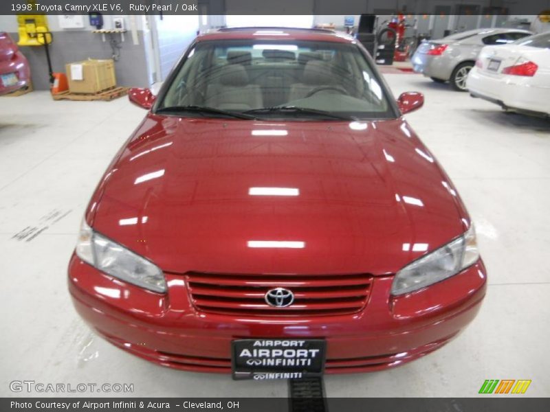 Ruby Pearl / Oak 1998 Toyota Camry XLE V6