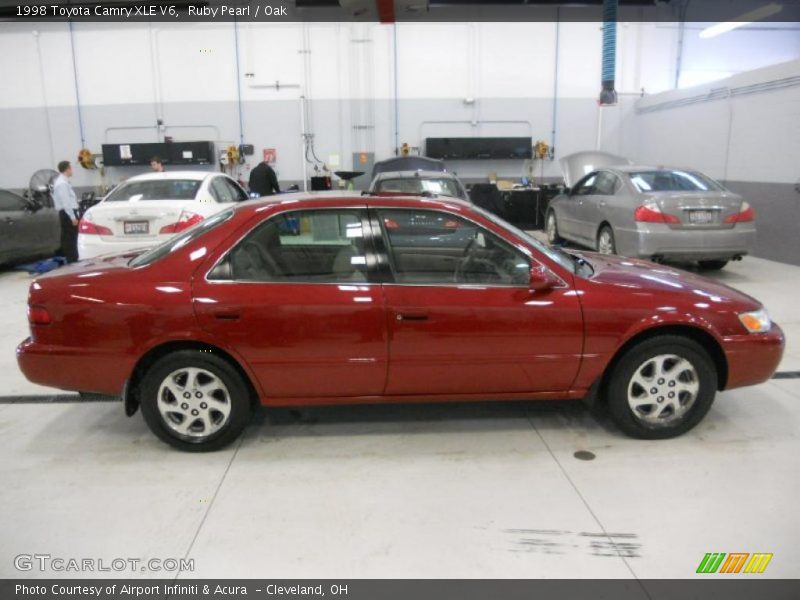 Ruby Pearl / Oak 1998 Toyota Camry XLE V6