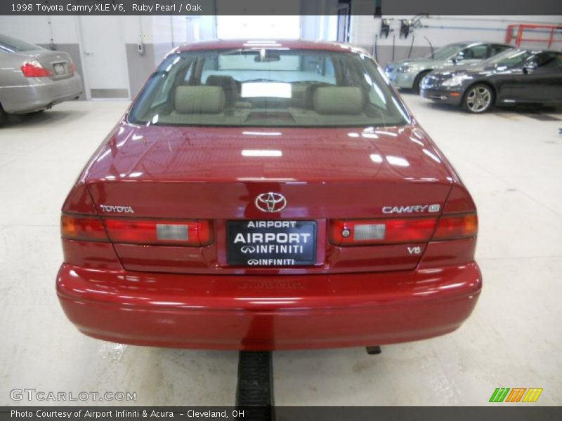 Ruby Pearl / Oak 1998 Toyota Camry XLE V6