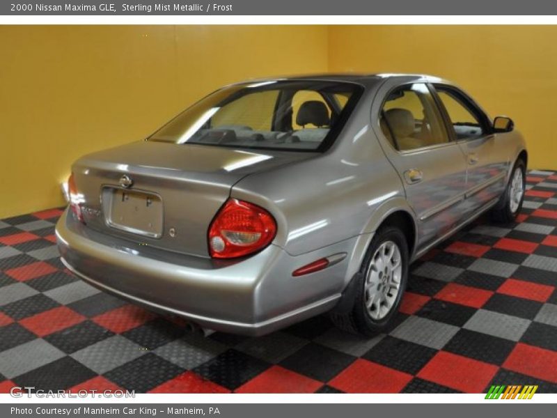 Sterling Mist Metallic / Frost 2000 Nissan Maxima GLE