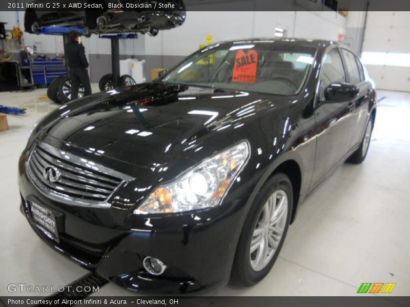 Front 3/4 View of 2011 G 25 x AWD Sedan