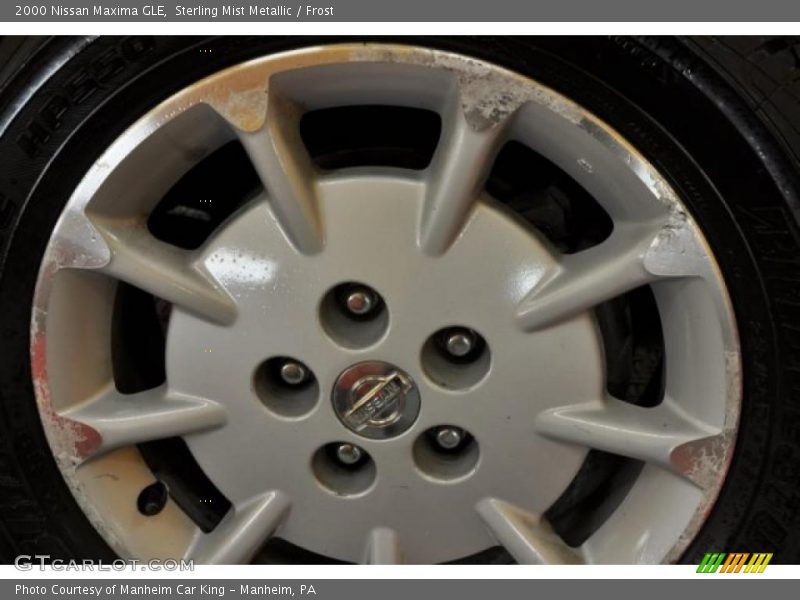 Sterling Mist Metallic / Frost 2000 Nissan Maxima GLE