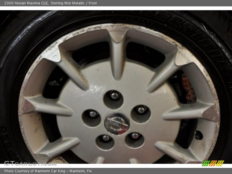 Sterling Mist Metallic / Frost 2000 Nissan Maxima GLE