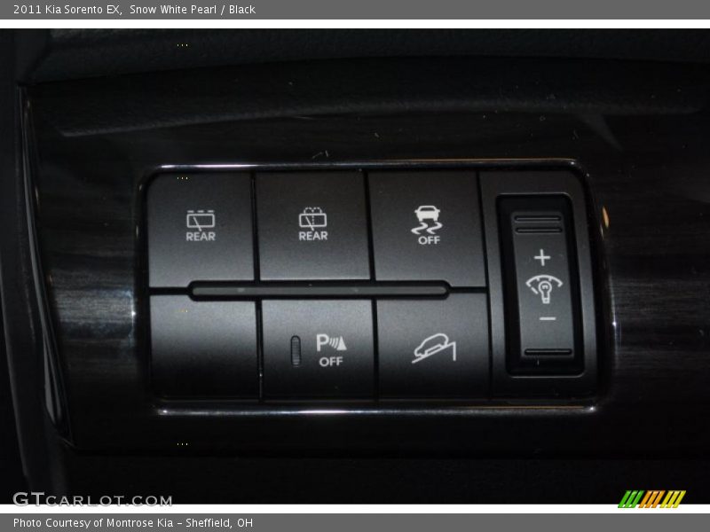Controls of 2011 Sorento EX