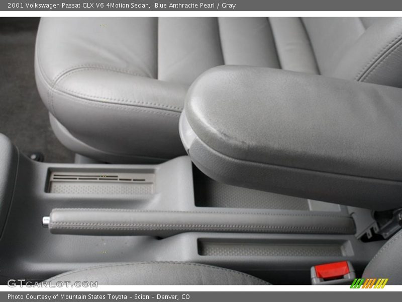 Blue Anthracite Pearl / Gray 2001 Volkswagen Passat GLX V6 4Motion Sedan