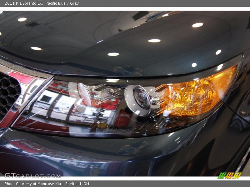 Pacific Blue / Gray 2011 Kia Sorento LX