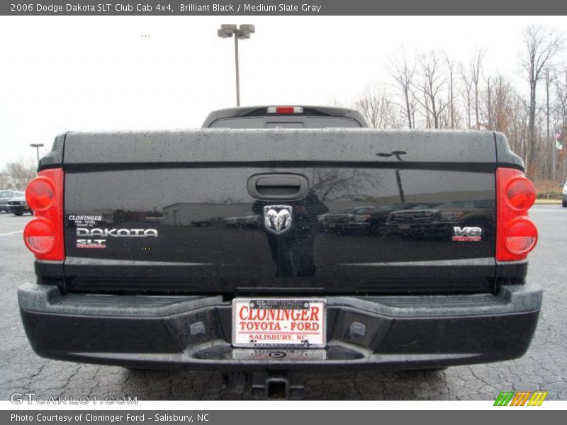 Brilliant Black / Medium Slate Gray 2006 Dodge Dakota SLT Club Cab 4x4
