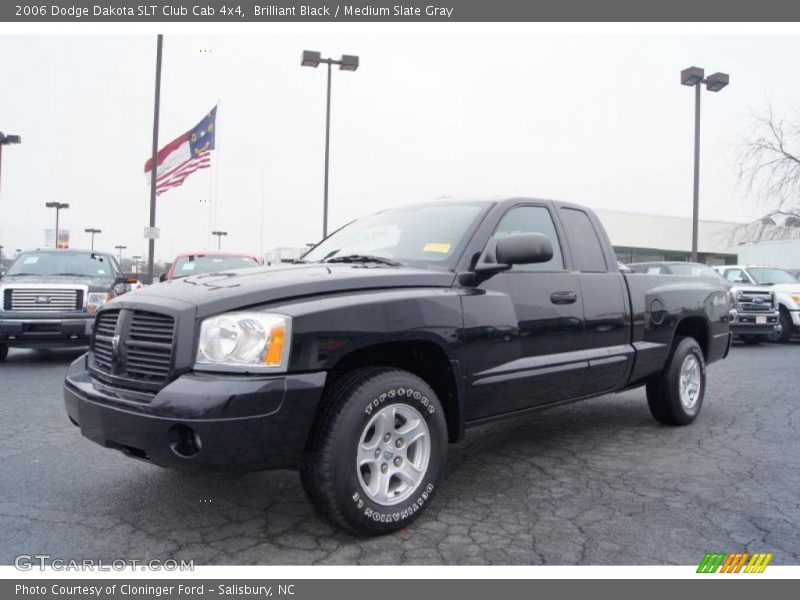 Brilliant Black / Medium Slate Gray 2006 Dodge Dakota SLT Club Cab 4x4