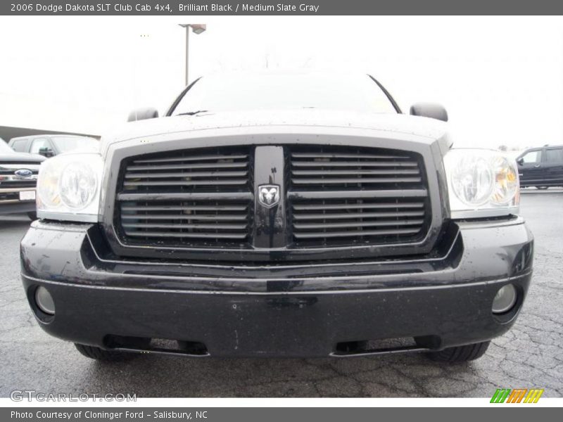 Brilliant Black / Medium Slate Gray 2006 Dodge Dakota SLT Club Cab 4x4
