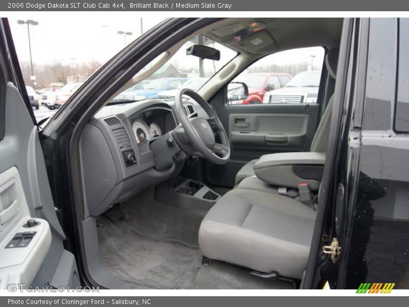 Brilliant Black / Medium Slate Gray 2006 Dodge Dakota SLT Club Cab 4x4