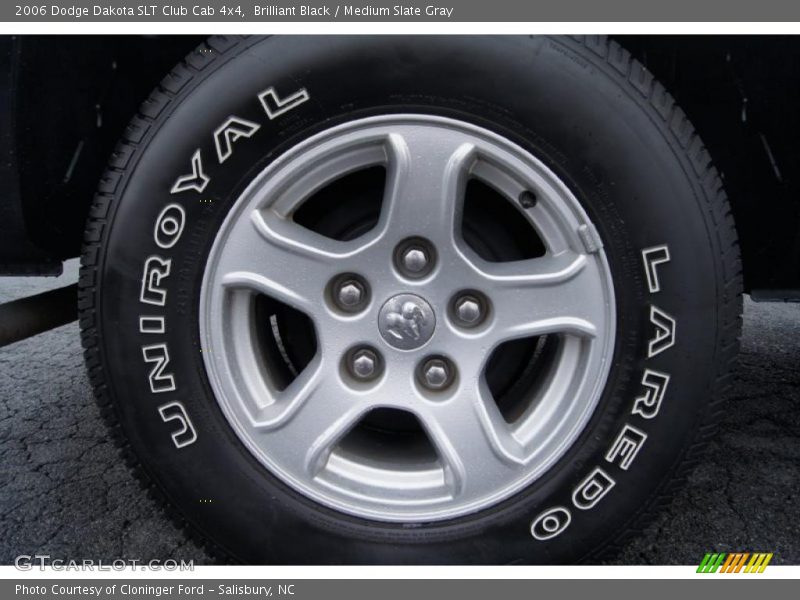  2006 Dakota SLT Club Cab 4x4 Wheel