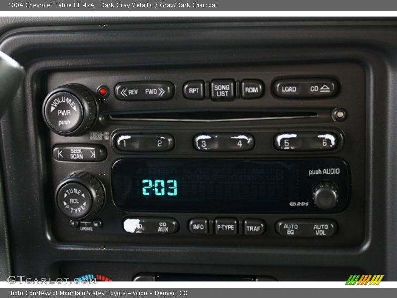 Dark Gray Metallic / Gray/Dark Charcoal 2004 Chevrolet Tahoe LT 4x4