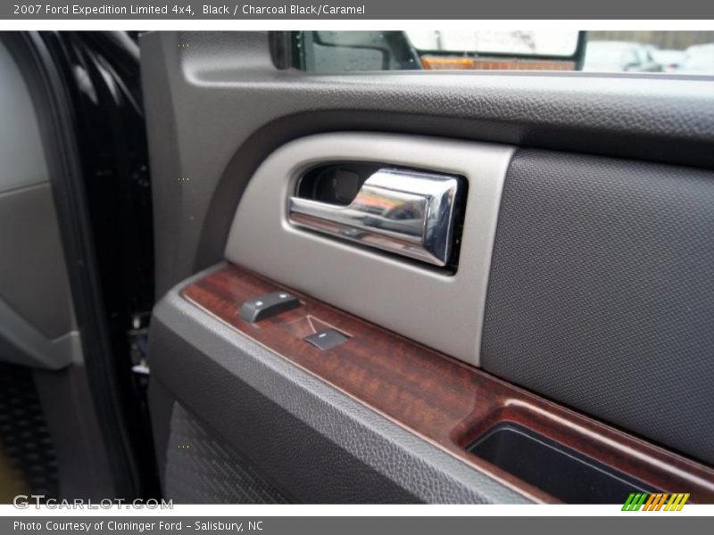 Black / Charcoal Black/Caramel 2007 Ford Expedition Limited 4x4