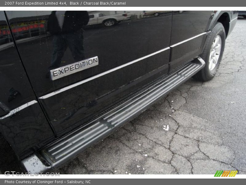 Black / Charcoal Black/Caramel 2007 Ford Expedition Limited 4x4