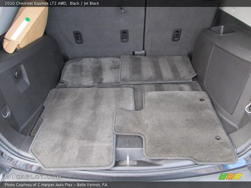  2010 Equinox LTZ AWD Trunk