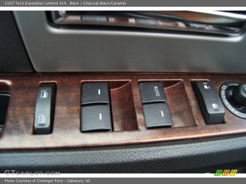 Black / Charcoal Black/Caramel 2007 Ford Expedition Limited 4x4