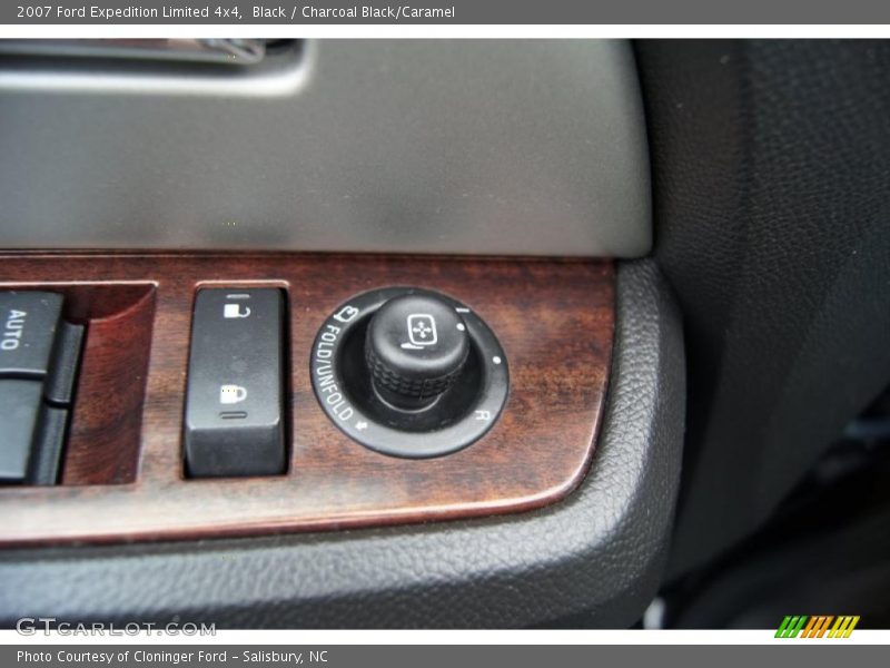 Black / Charcoal Black/Caramel 2007 Ford Expedition Limited 4x4
