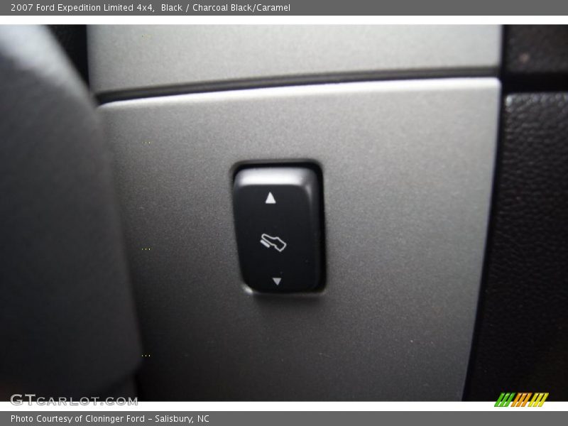 Black / Charcoal Black/Caramel 2007 Ford Expedition Limited 4x4