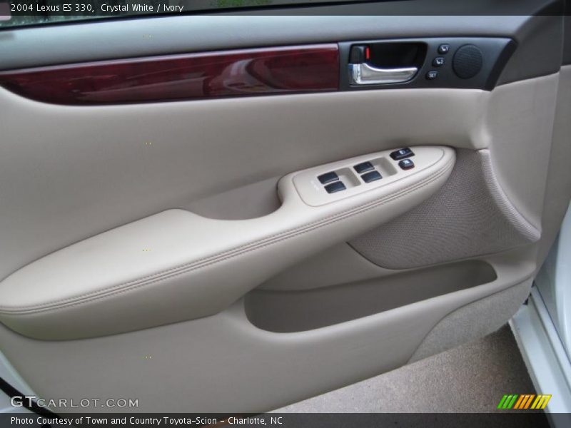 Crystal White / Ivory 2004 Lexus ES 330