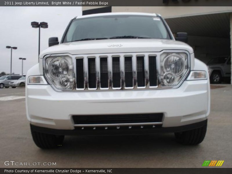 Bright White / Pastel Pebble Beige 2011 Jeep Liberty Limited