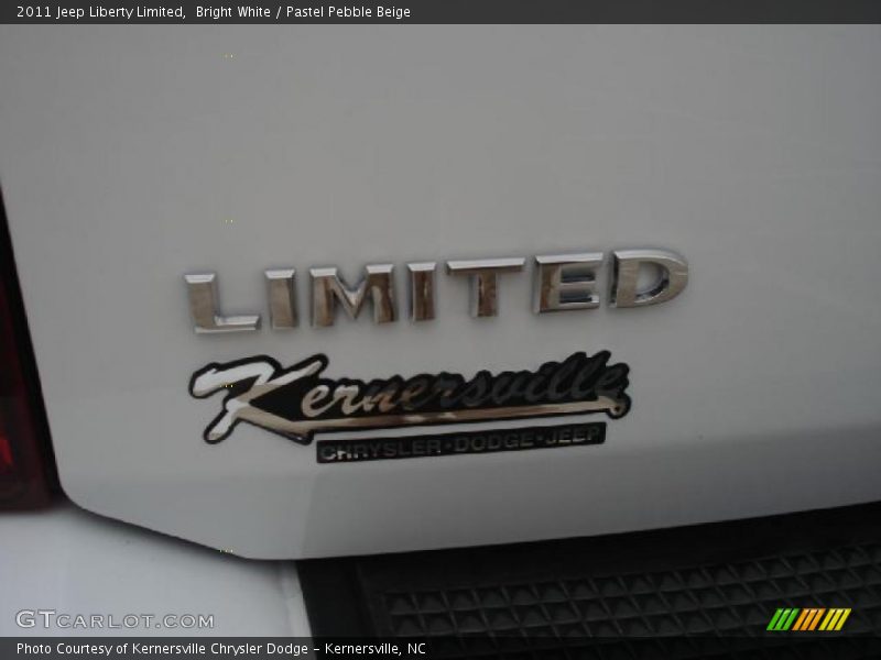 Bright White / Pastel Pebble Beige 2011 Jeep Liberty Limited