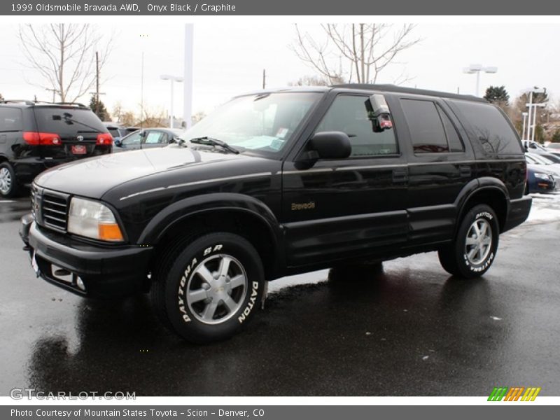 Onyx Black / Graphite 1999 Oldsmobile Bravada AWD