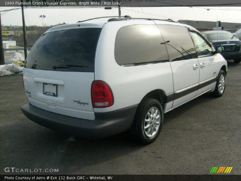 Bright White / Mist Gray 1999 Plymouth Grand Voyager Expresso