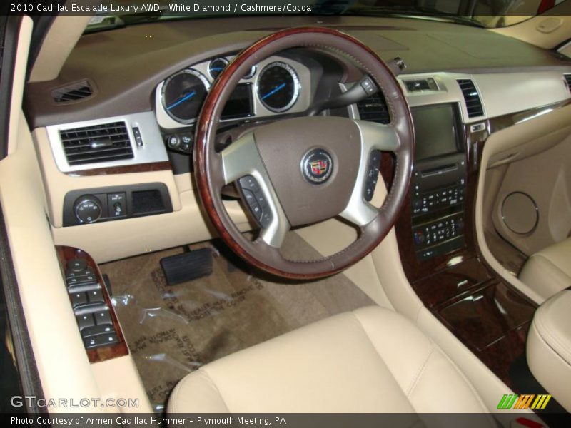 White Diamond / Cashmere/Cocoa 2010 Cadillac Escalade Luxury AWD