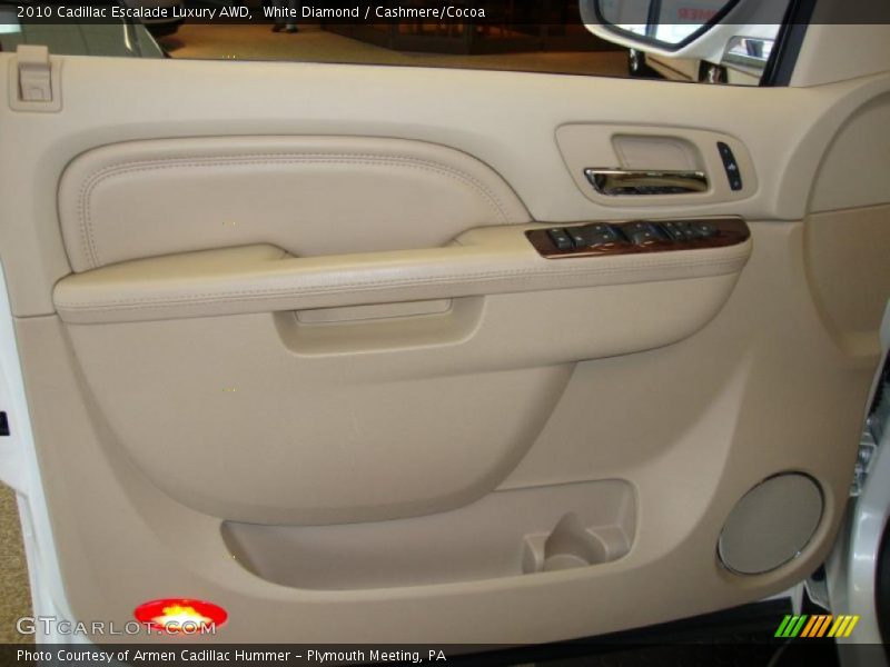 White Diamond / Cashmere/Cocoa 2010 Cadillac Escalade Luxury AWD